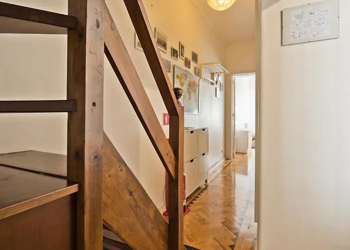 Bmyguest Arroios Central Apartment